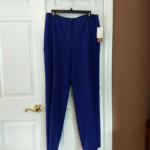 C.L.O.T.H.E.S. Pants - Trousers 💜C.L.O.T.H.E.S./Pants.       NWT